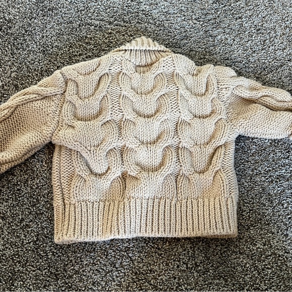 Banana Republic Baby Chunky Cable Knit Sweater Cardigan Jacket 18-24M - Picture 3 of 10